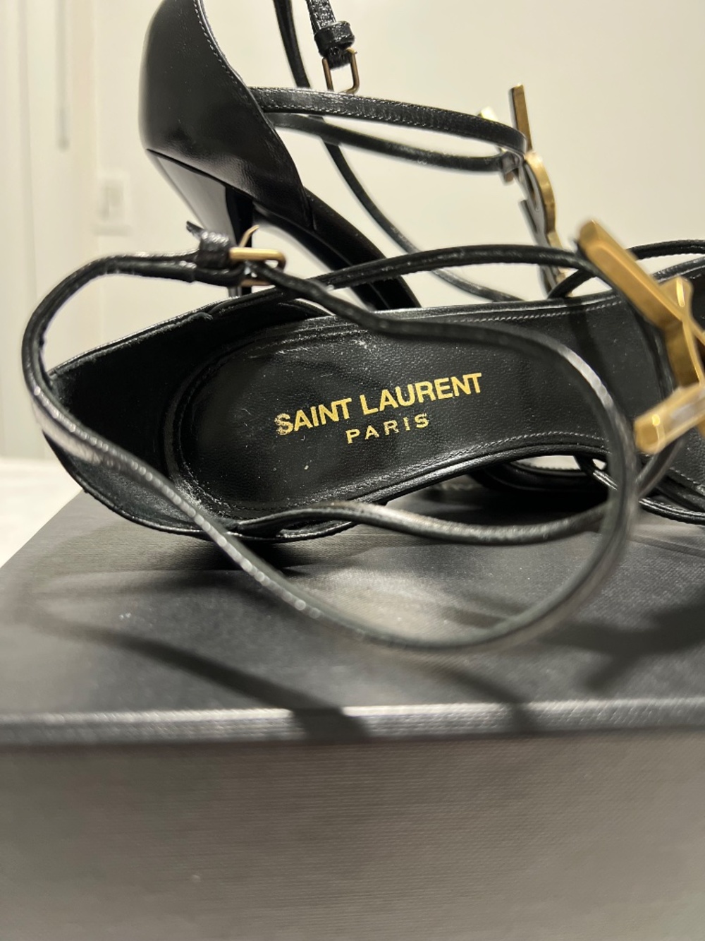 YSL Yves Saint Laurent cassandra sandal - Picture 16 of 16